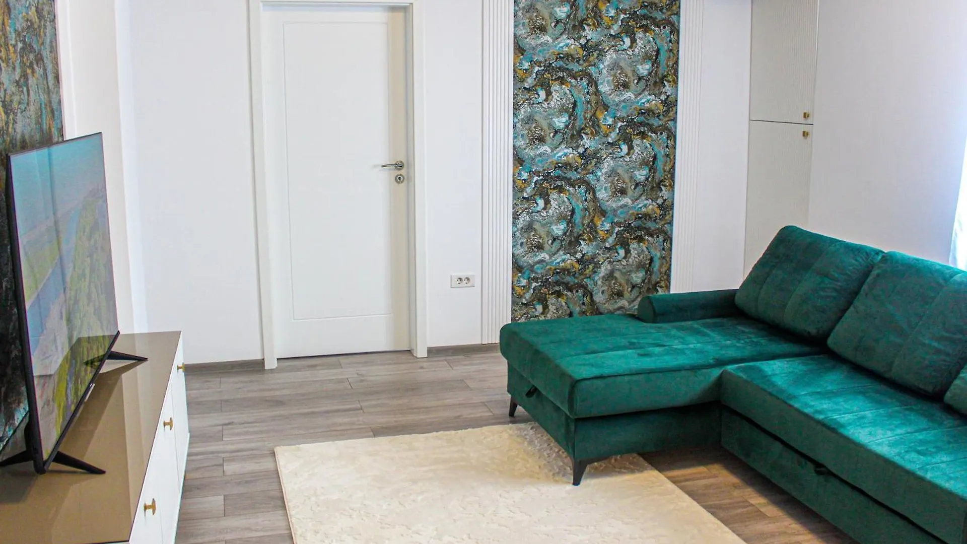 Italian Style' Suites Bucharest 0*,
